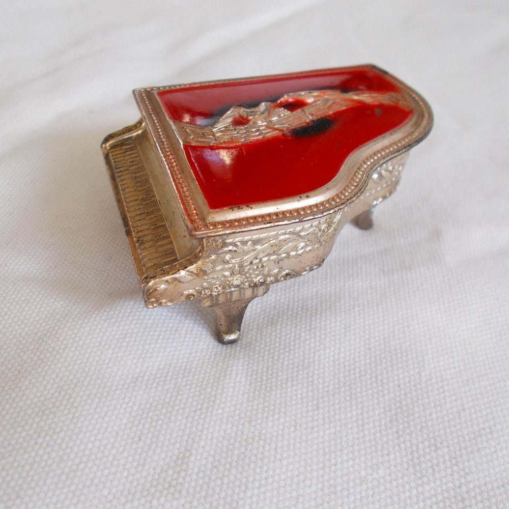 𝅺vintage Silver Red Enamel Tiny Piano Jewelry Treasure Box